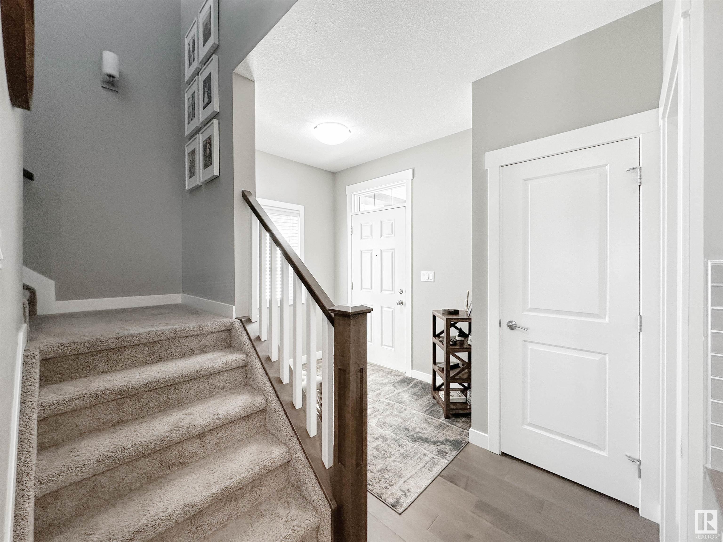 Property Photo:  1295 Secord Landing Landing NW  AB T5T 4W7 