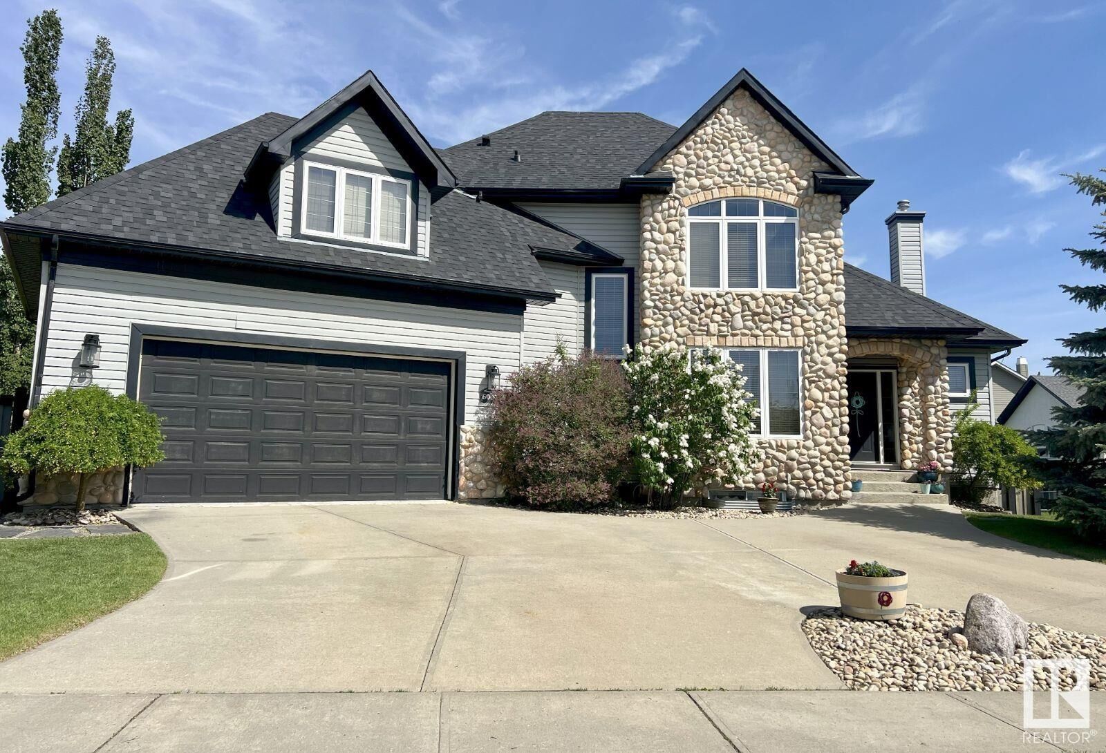 Property Photo:  6004 32 Avenue  AB T4X 1R3 