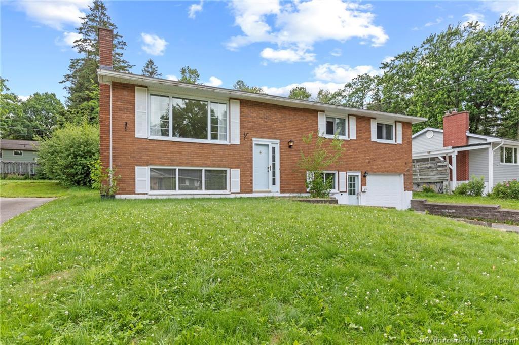 406 Dufferin Street  Fredericton NB E3B 3A7 photo
