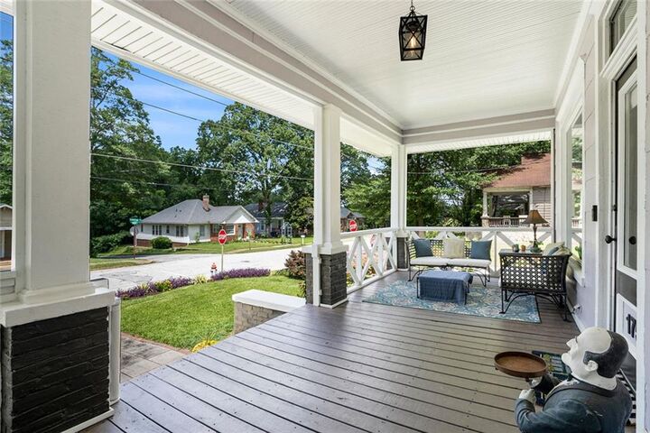Property Photo:  1750 Thompson Avenue  GA 30344 