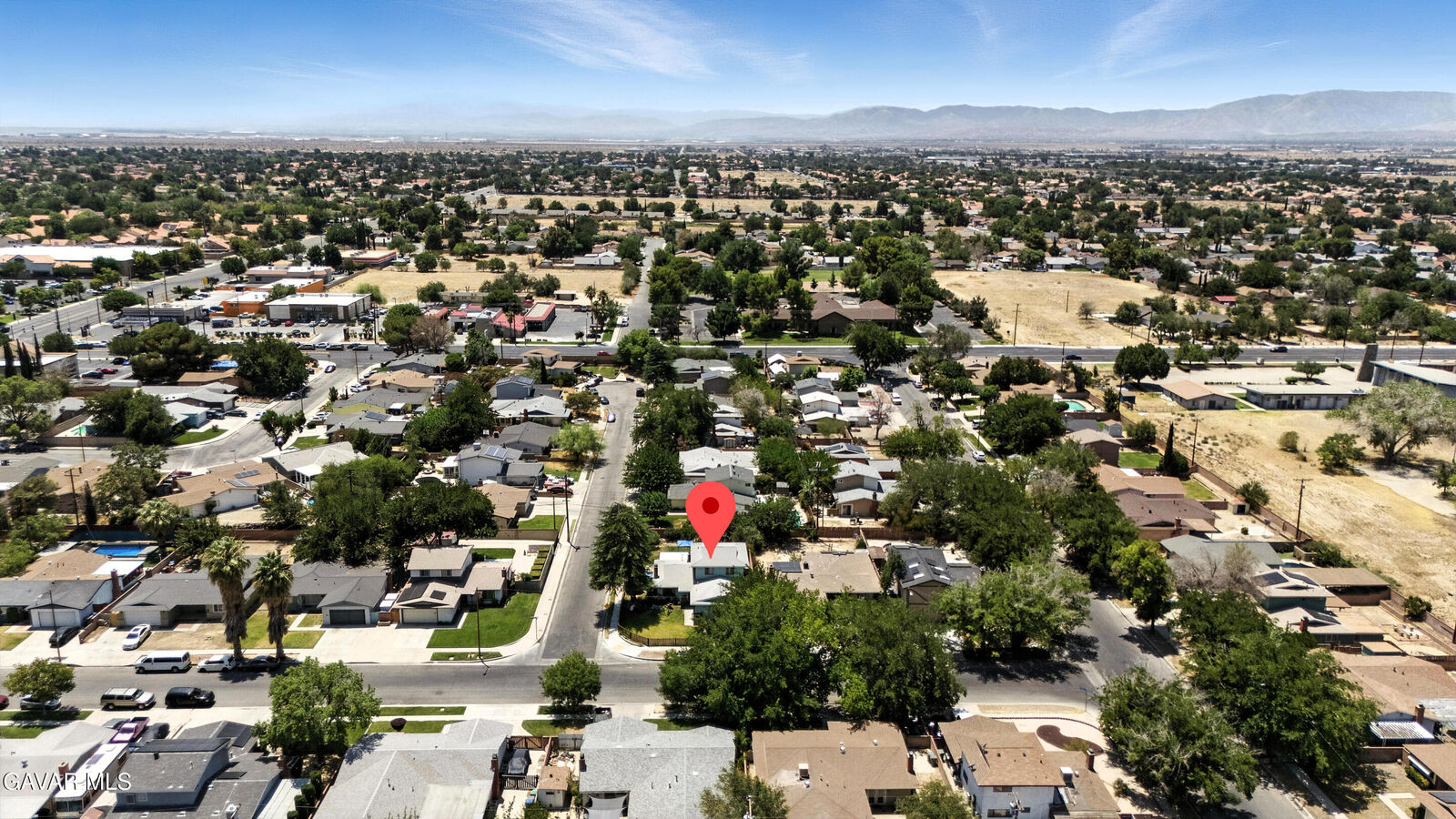 Property Photo:  766 E Pillsbury Street  CA 93535 