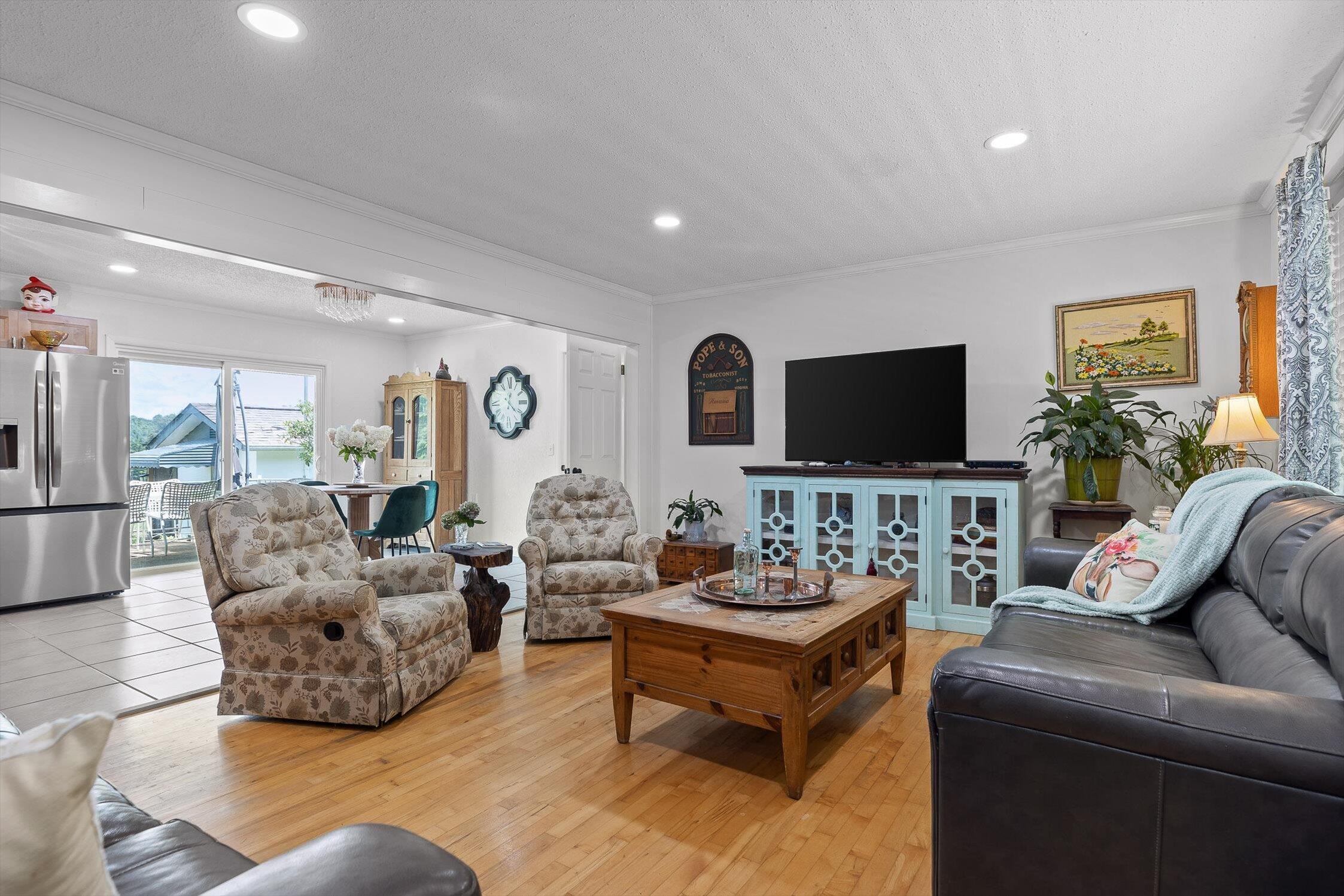 Property Photo: 1440 County Road 141 AL 35966