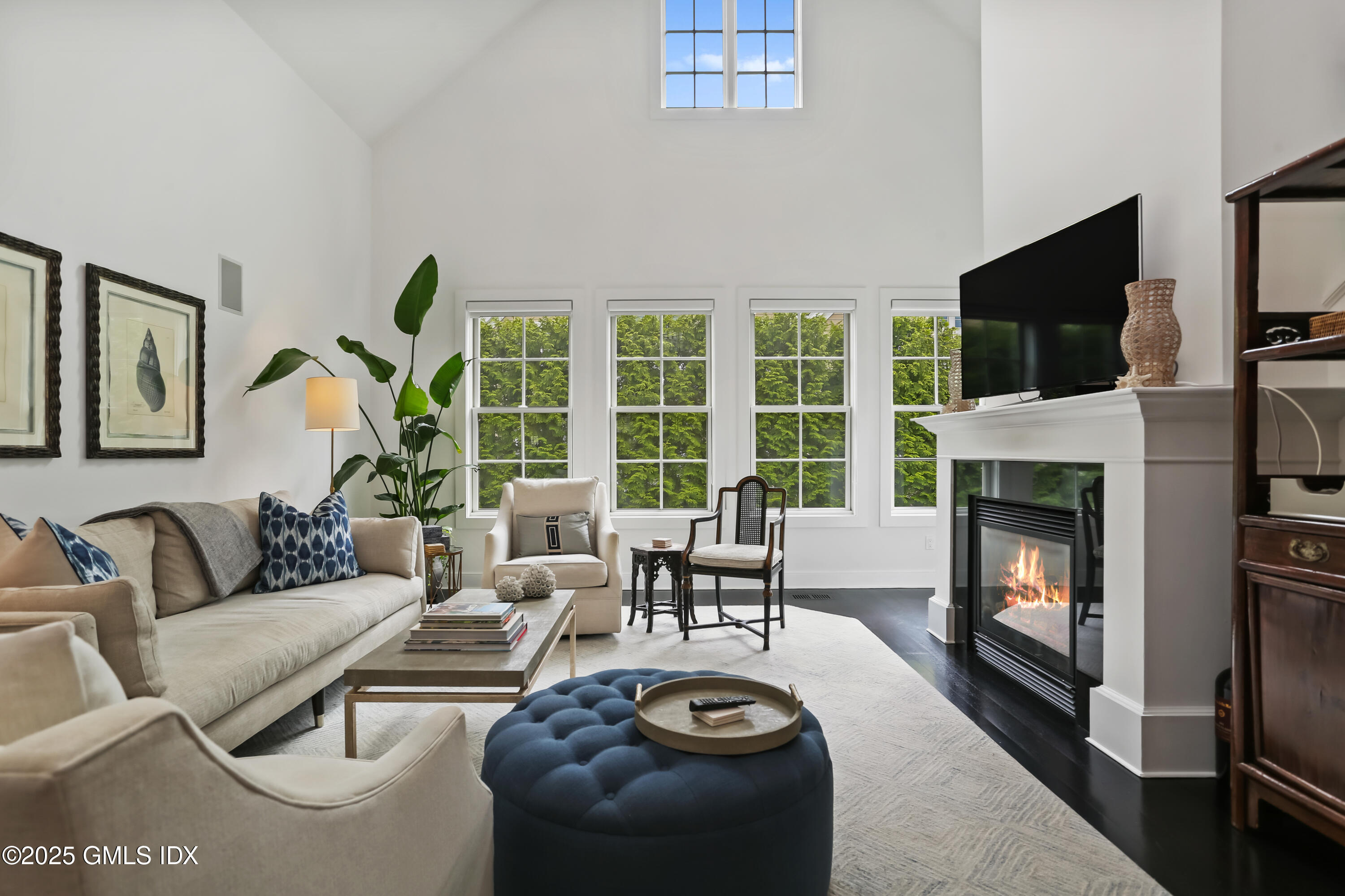 Property Photo:  77 Havemeyer Lane 27  CT 06902 
