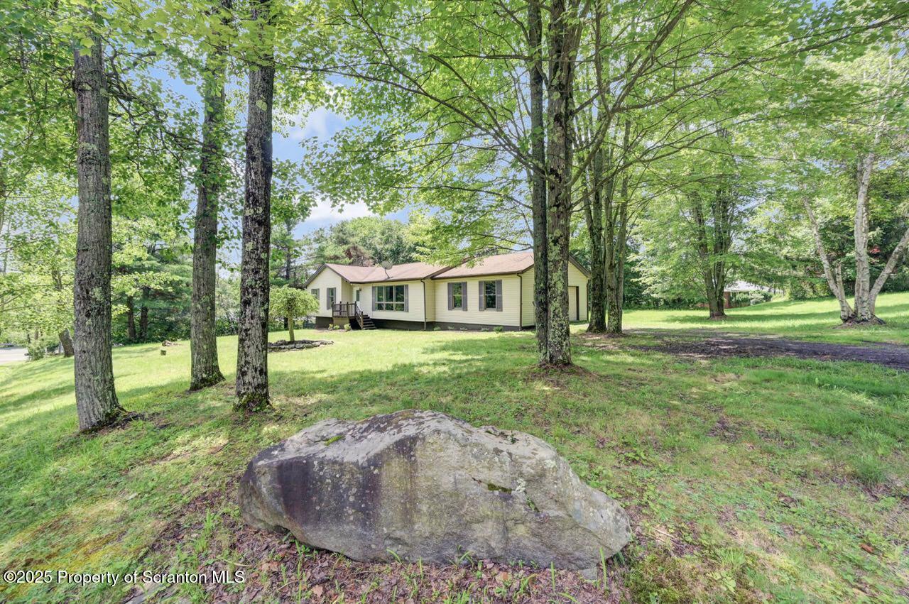 55 Deer Run  Moscow PA 18444 photo