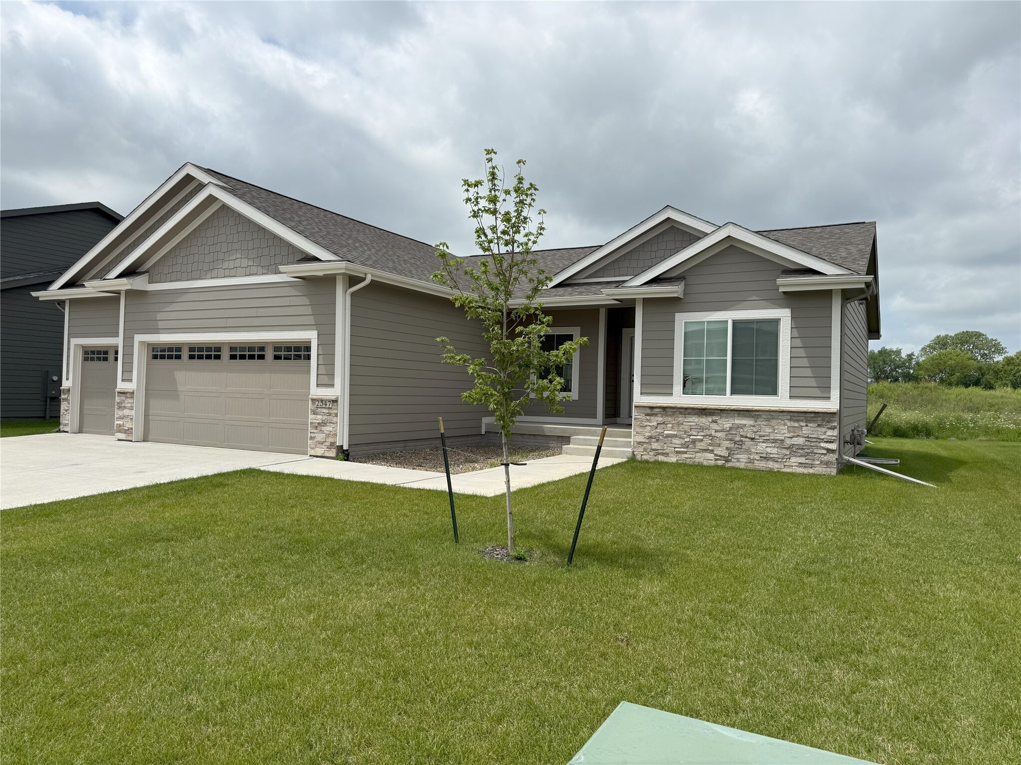 2347 SE 5th Street  West Des Moines IA 50265 photo