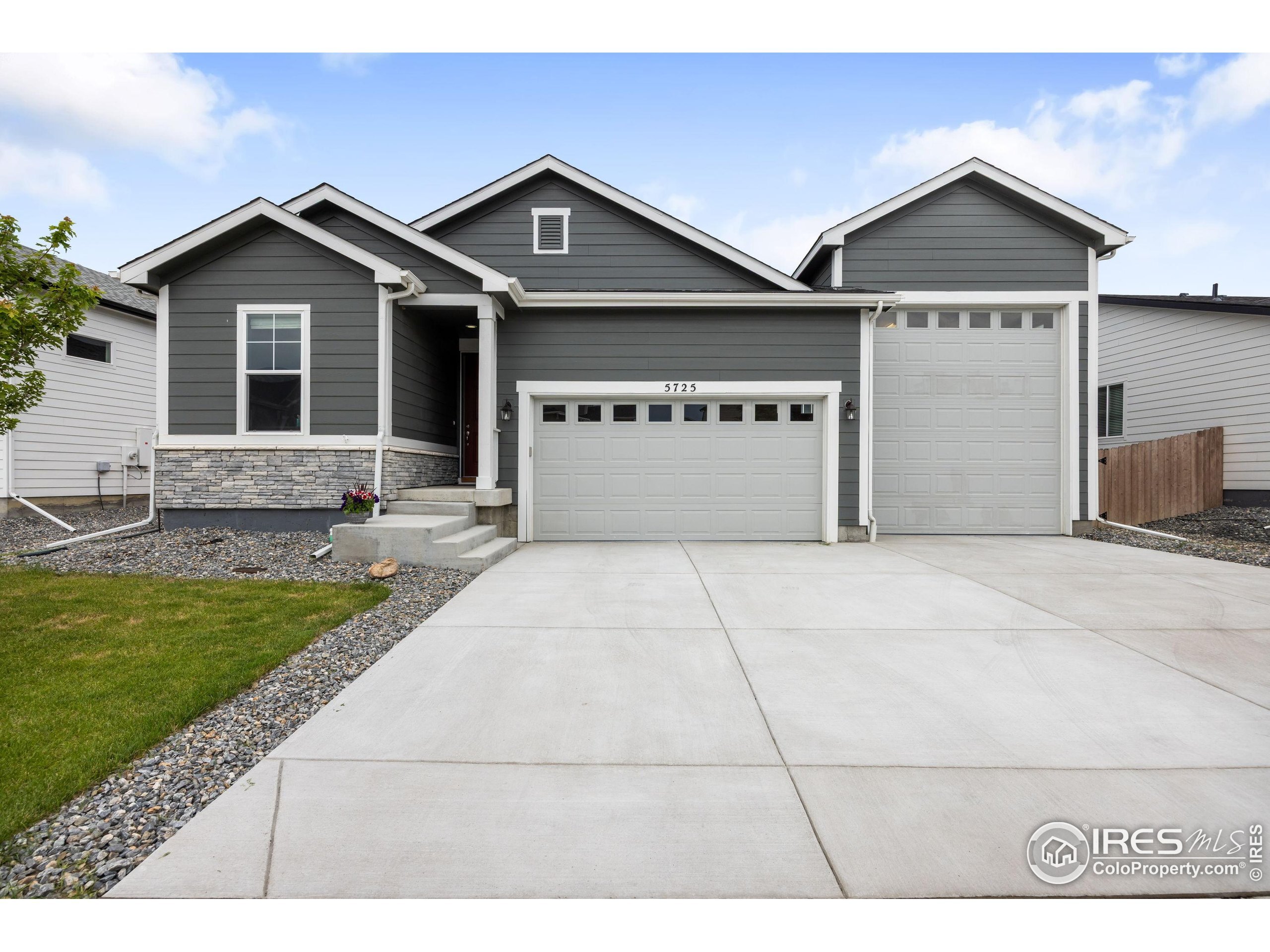 Property Photo:  5725 Bay Hill Dr  CO 80528 