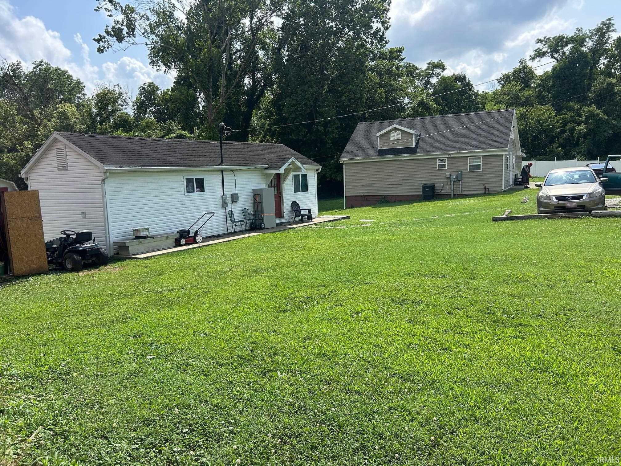 1710 Allens Lane  Evansville IN 47710 photo