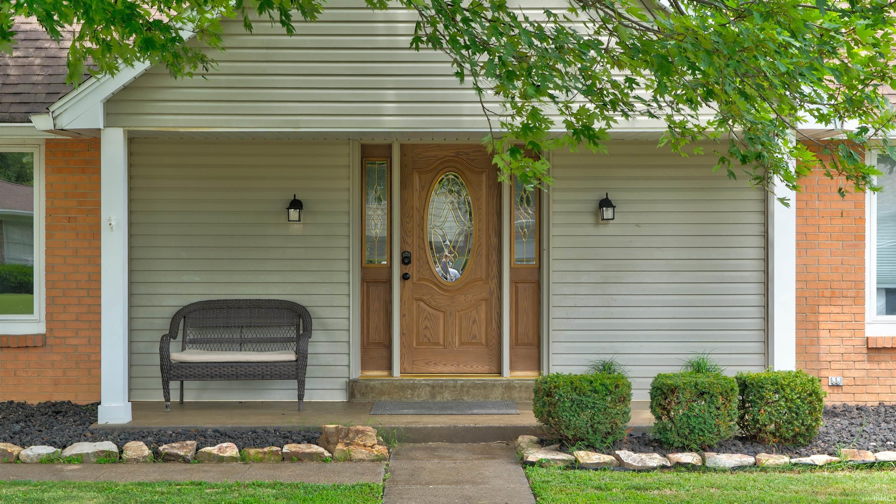 Property Photo: 6616 Chestnut Street IN 47715