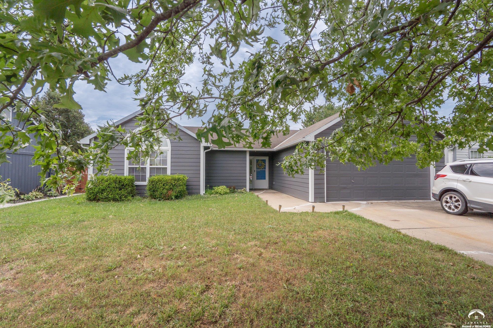 Property Photo: 1705 E 29th Street KS 66046