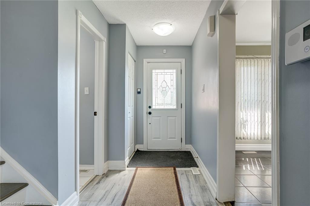 Property Photo: 555 Burnett Avenue ON N1T 1M6