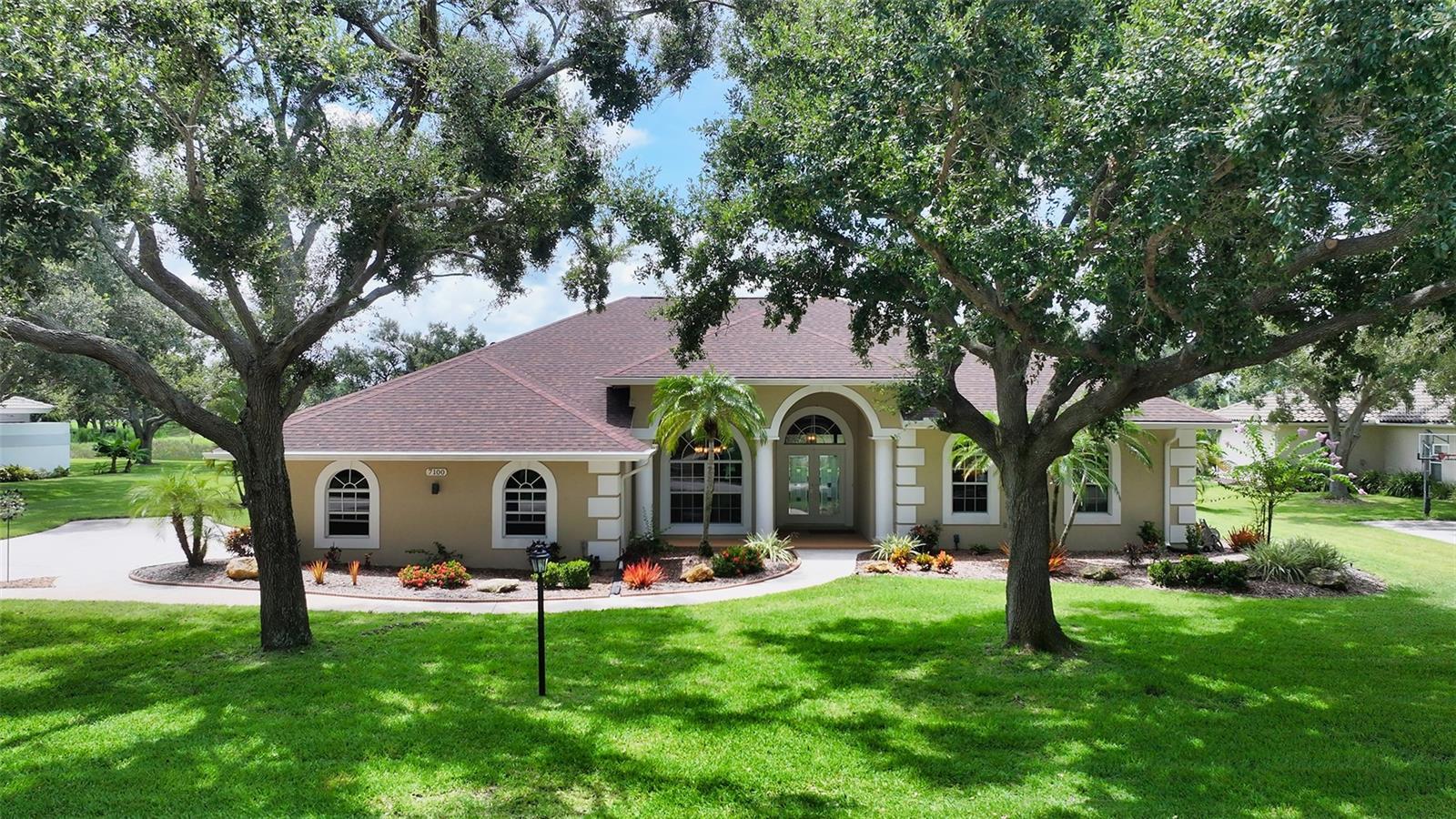 Property Photo: 7100 N Serenoa Drive FL 34241