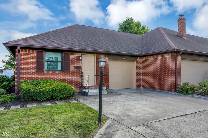 Property Photo: 509 E Main Street IN 46112