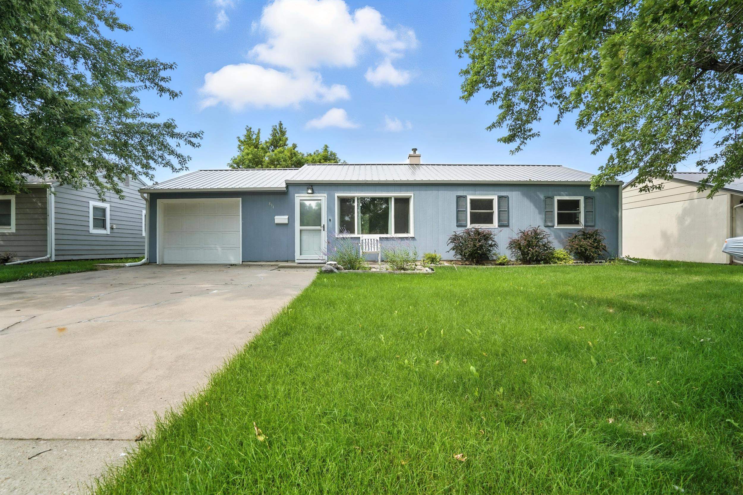 Property Photo:  834 E Tallent Street  SD 57701 