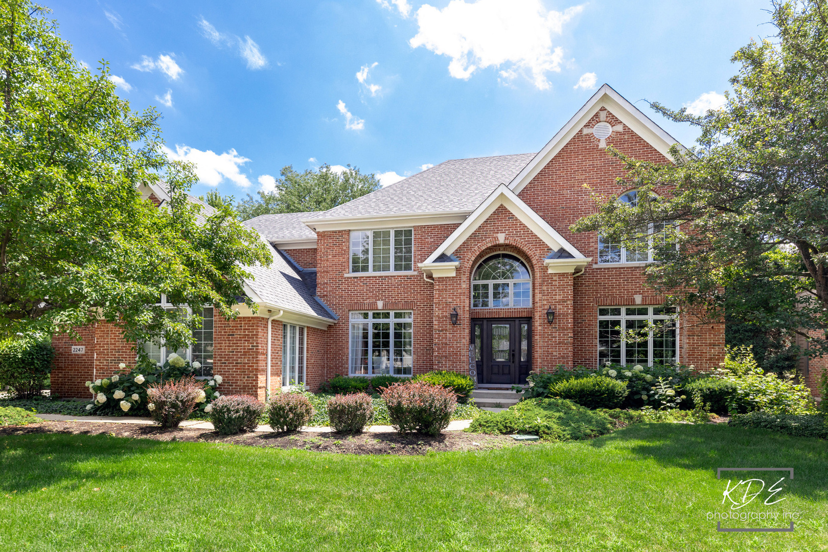 Property Photo: 2247 Palmer Circle IL 60564