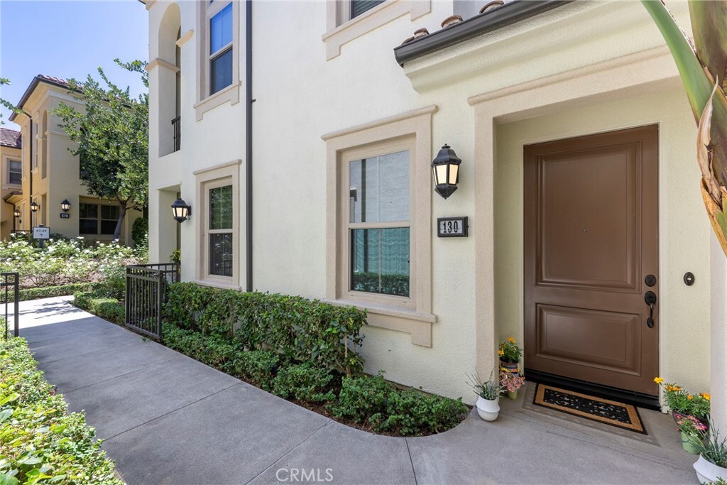 130 Overbrook  Irvine CA 92620 photo