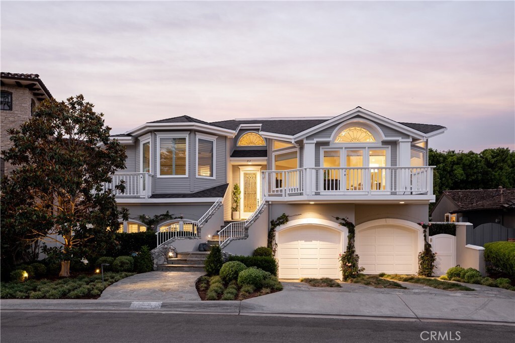 212 Kings Place  Newport Beach CA 92663 photo