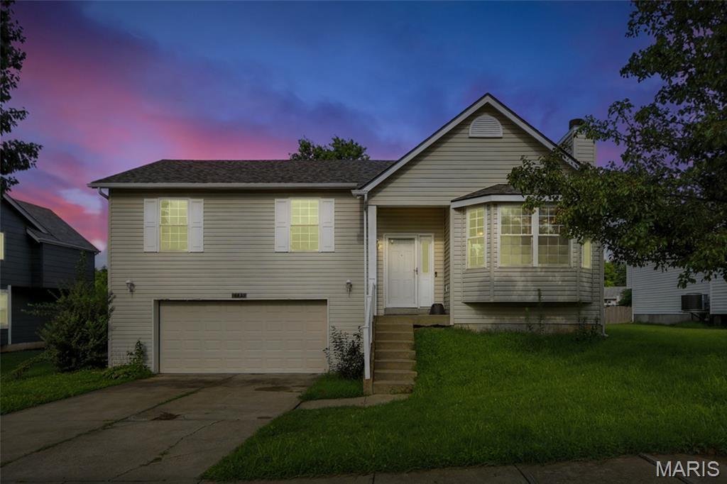 Property Photo: 14459 Williamsburg Manor Drive MO 63034