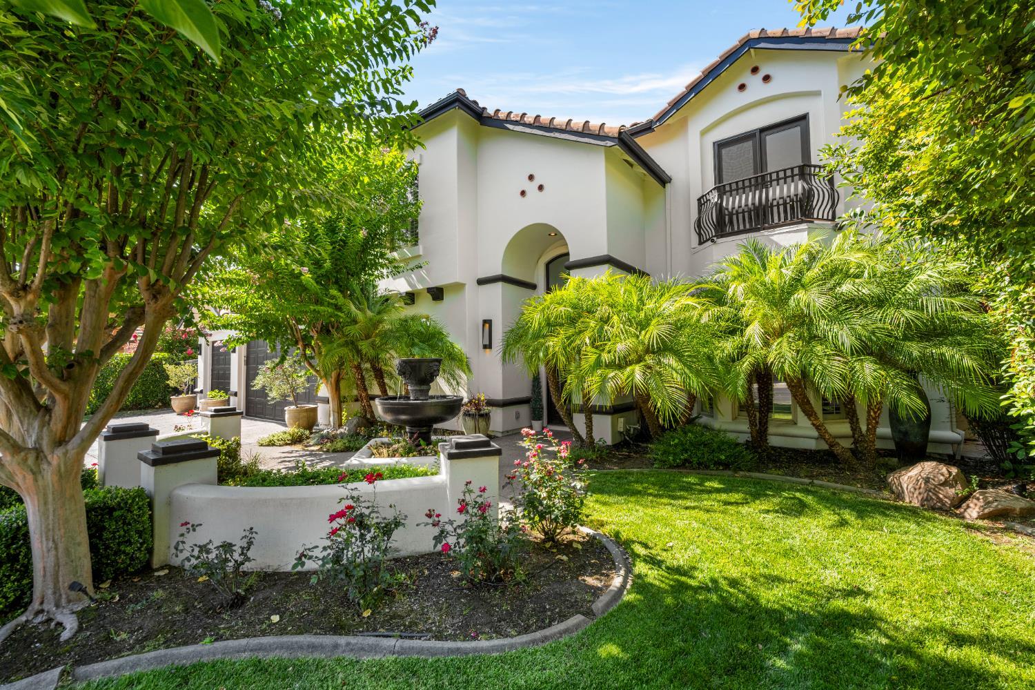 Property Photo:  102 Painted Rock Place  CA 95630 