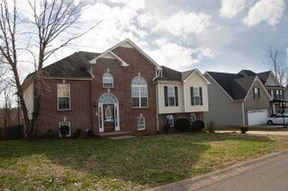 Property Photo: 514 Winding Bluff Way TN 37040