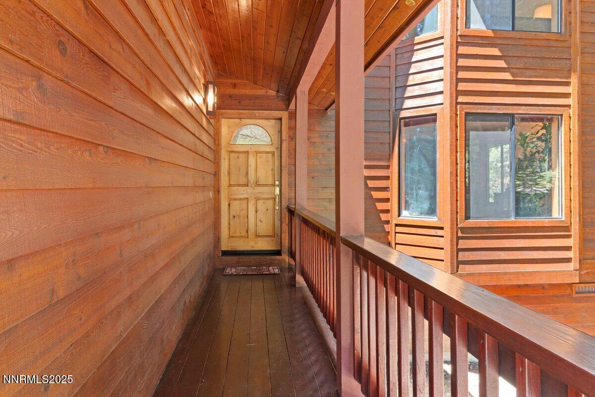 Property Photo: 1568 Chippewa Street CA 96150