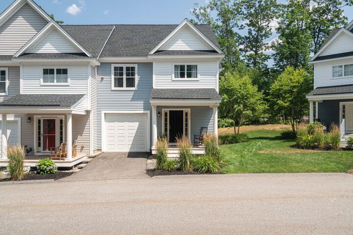 171 Knollwood Way  Manchester NH 03102 photo