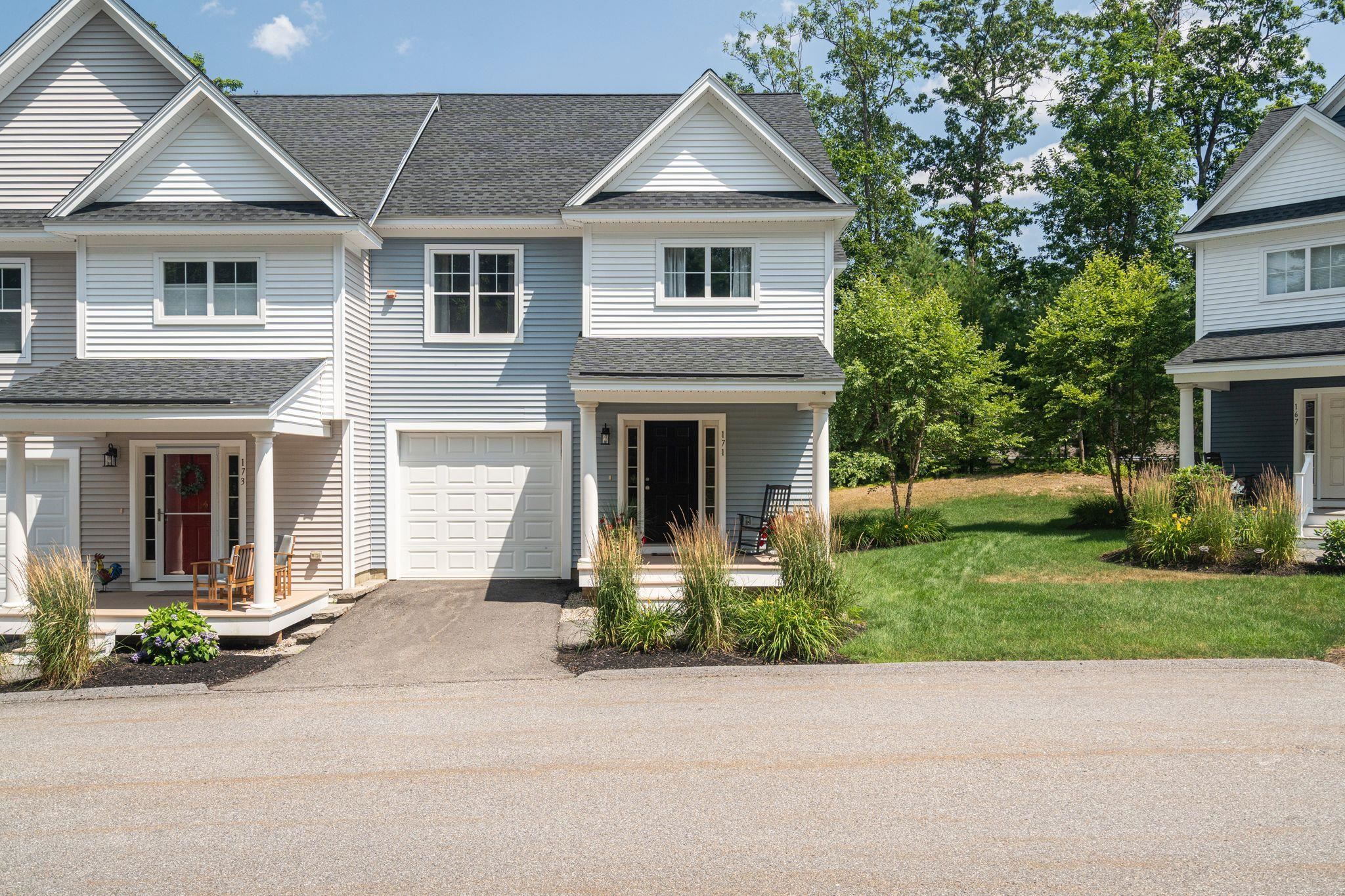 Property Photo: 171 Knollwood Way NH 03102