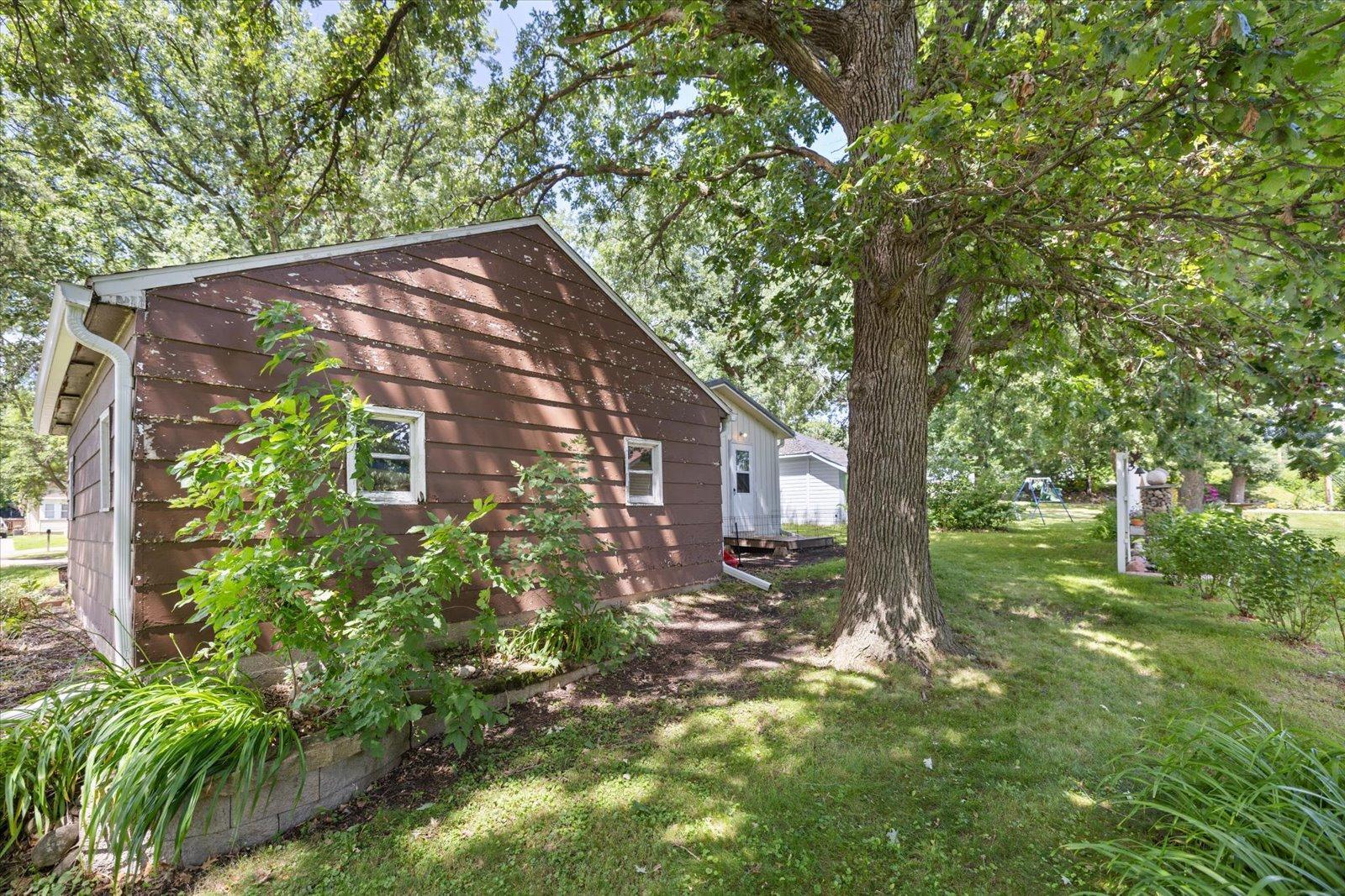 Property Photo: 235 2nd Avenue NE MN 56353
