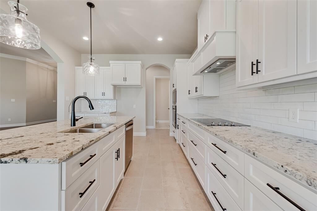 Property Photo:  6261 Florence Drive  TX 76065 