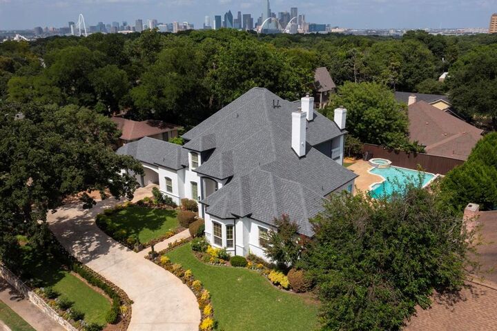 1404 Sylvan Avenue  Dallas TX 75208 photo