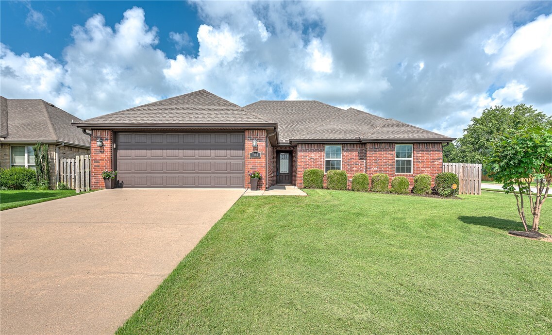 700 SW Arch Street  Bentonville AR 72712 photo