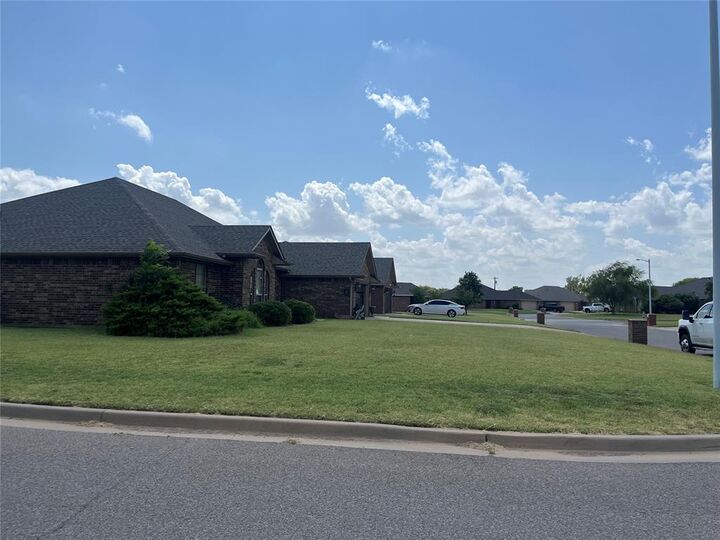 Property Photo: 1804 White Tail Circle OK 73521