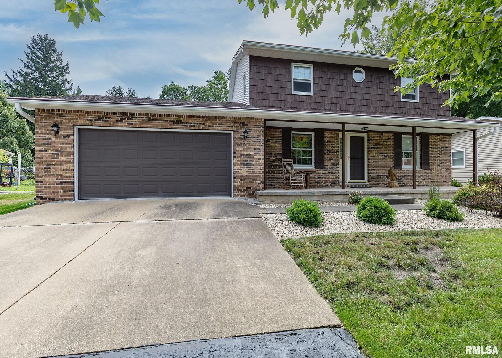 Property Photo:  445 Bandy Avenue  IL 61401