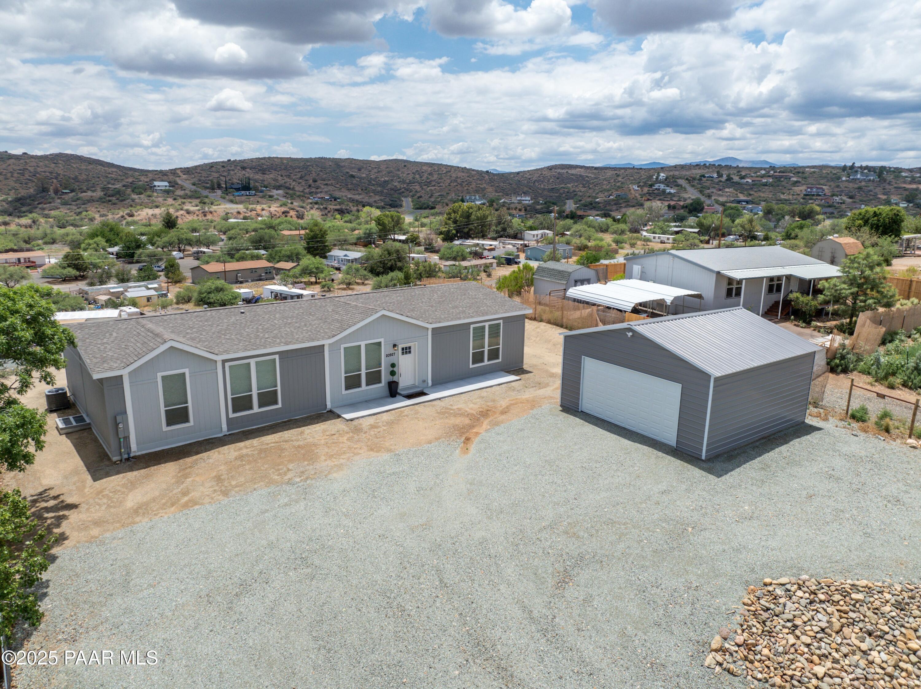 Property Photo: 20927 E Valley View Lane AZ 86333