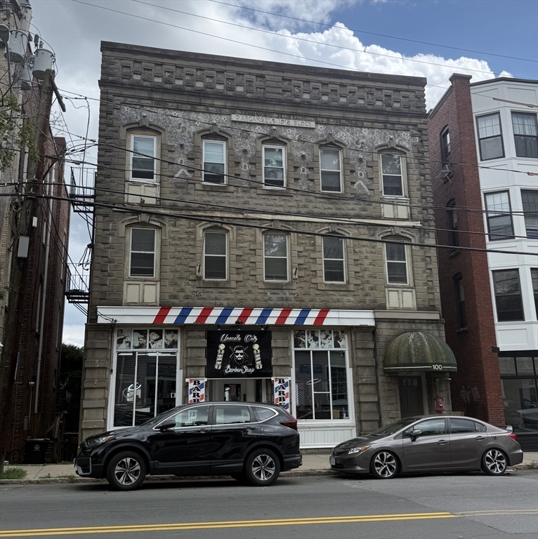 Property Photo:  100 River St B  MA 01830 
