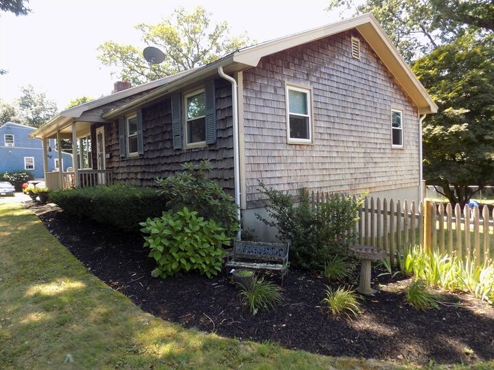 Property Photo:  68 Cross St  MA 02301 
