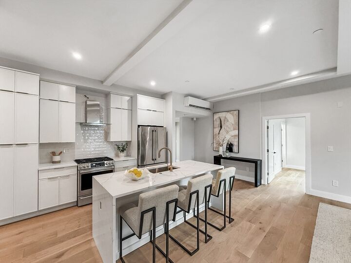 Property Photo:  1 Marion Street 4  MA 02141 