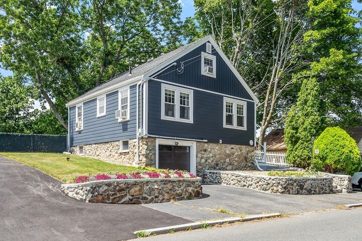 Property Photo:  25 Roanoke St  MA 01904 
