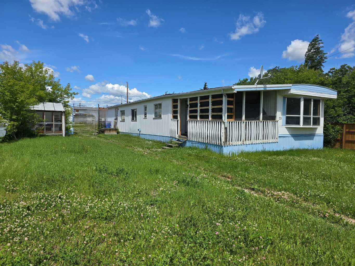 Property Photo: 25 Huston Drive AB T0H 1W0