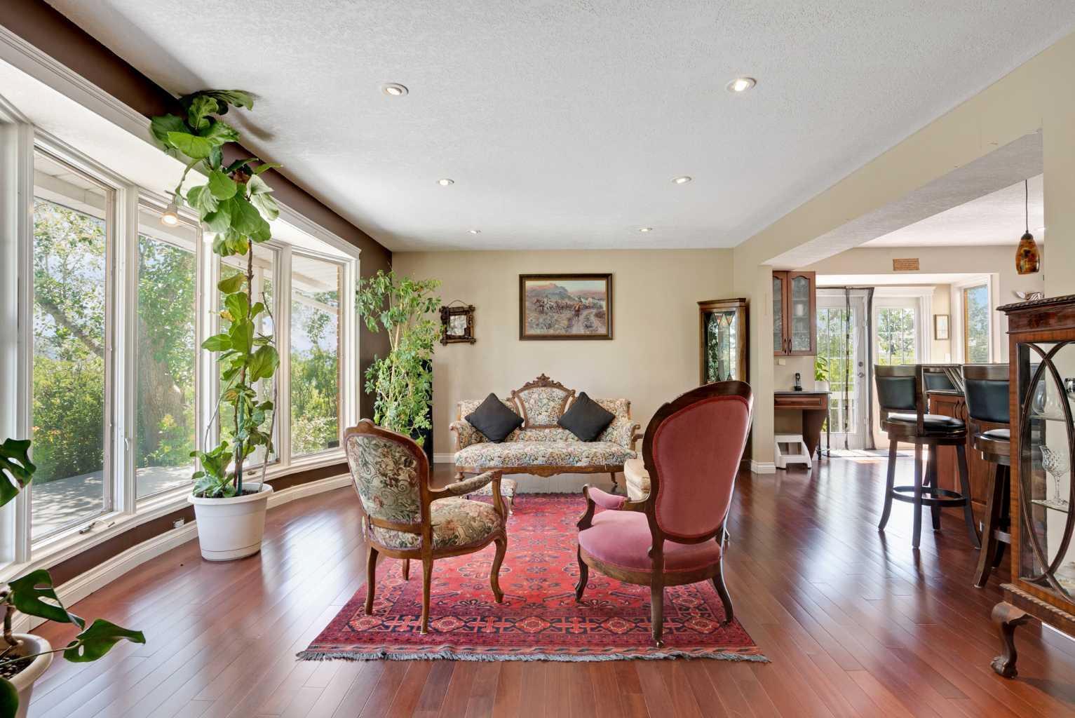 Property Photo: 56053 Ridgeview Drive E AB T1S 5A9