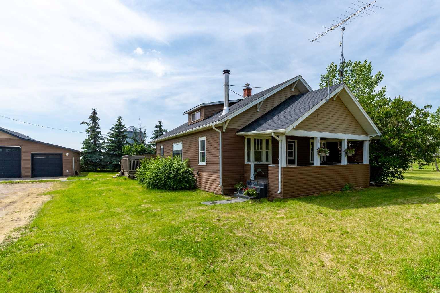 Photo de la propriété: 32371 Range Road 10 A AB T4H 1P2