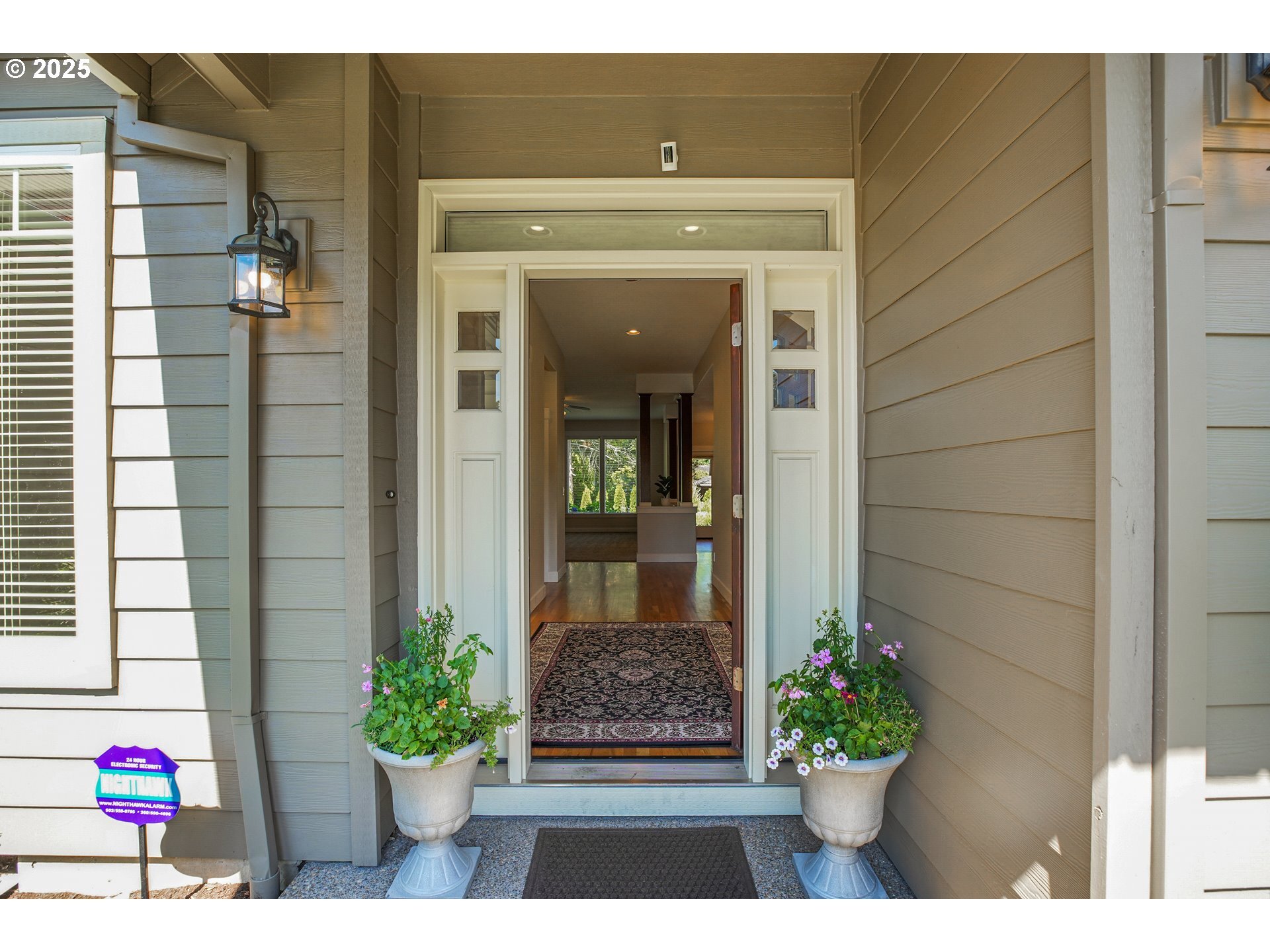 Property Photo: 15692 SE Roethe Ln OR 97267