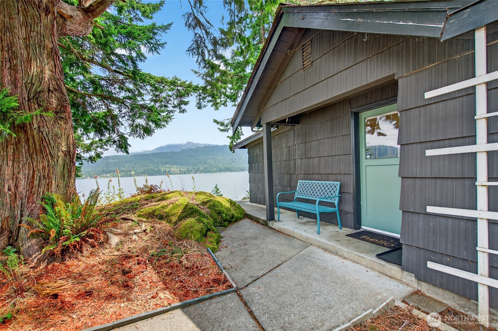 Property Photo:  2562  Lake Whatcom Boulevard  WA 98229 