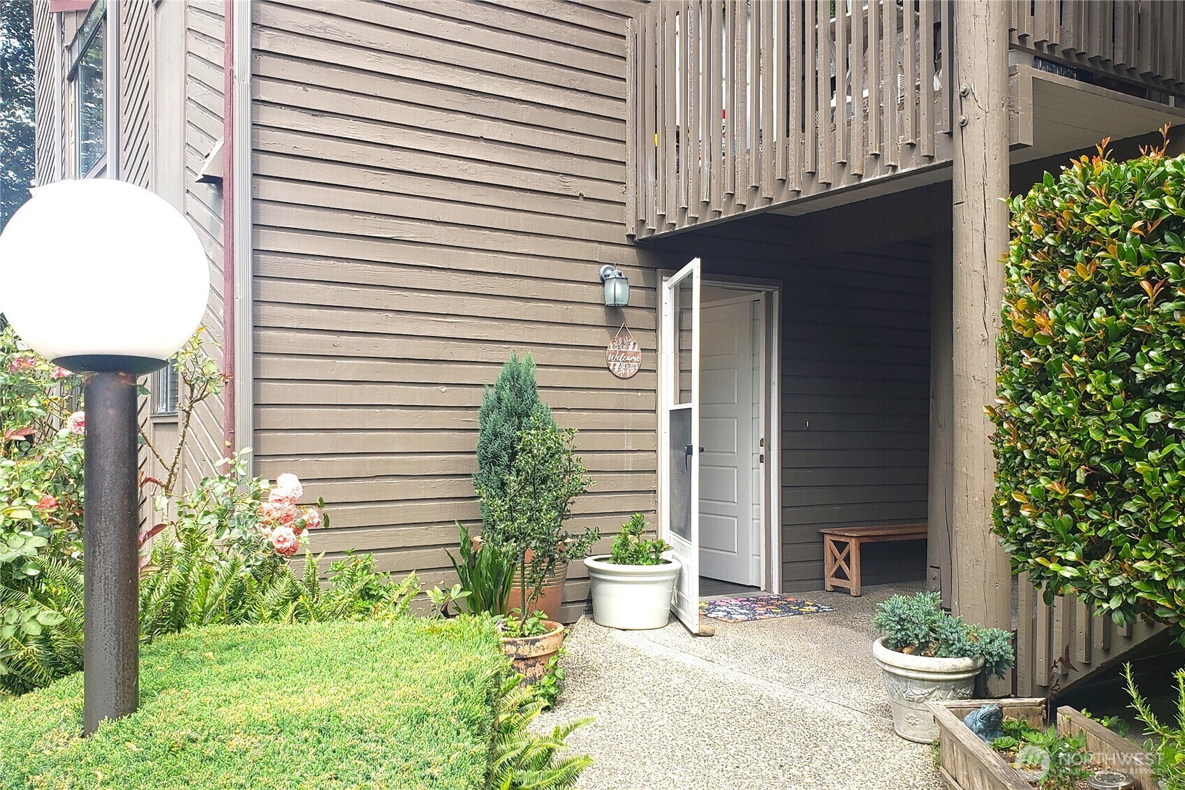 Property Photo:  12200  100th Avenue NE #P-A  WA 98034 