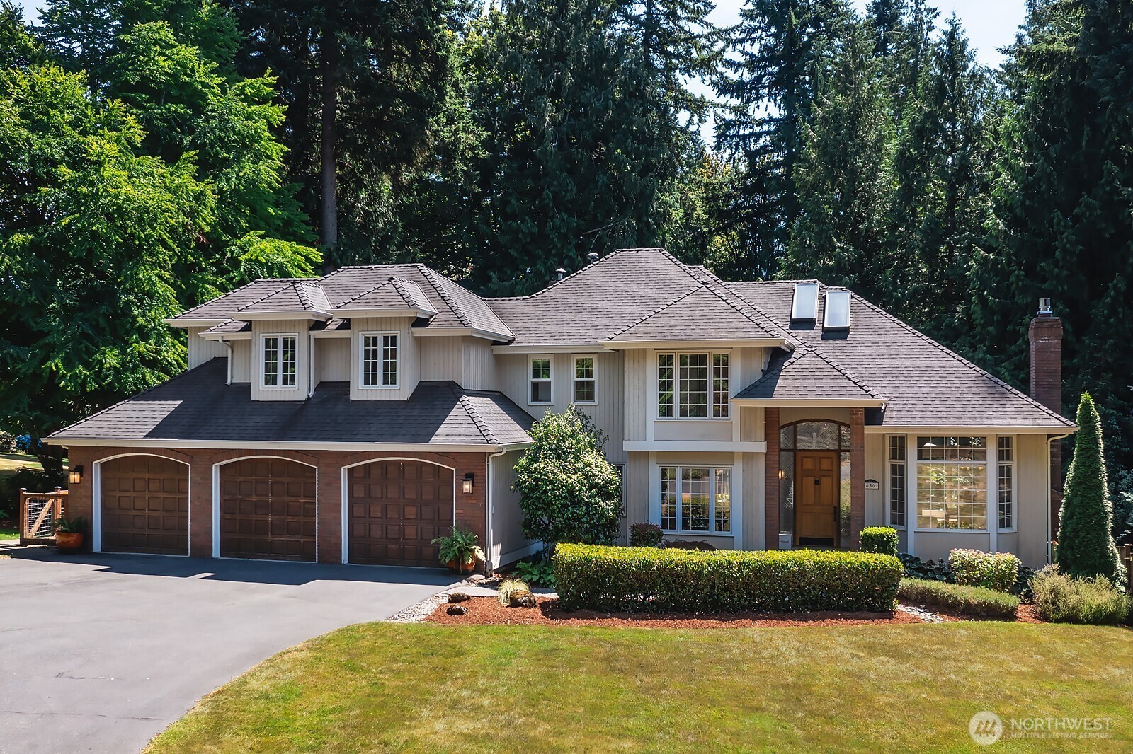 Property Photo: 16309 NE 130th Street WA 98052
