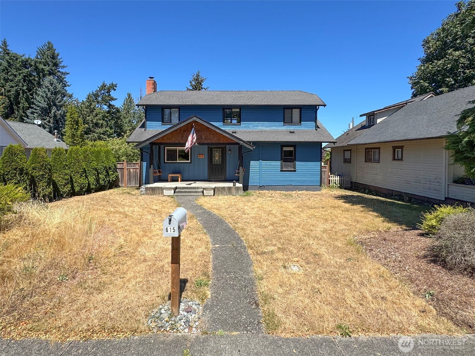 Property Photo: 615 W 12th Street WA 98362