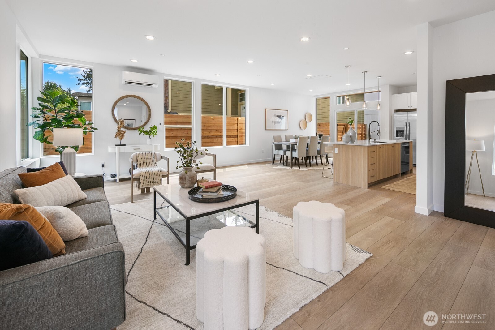 Property Photo:  8833  Wallingford Avenue N  WA 98103 