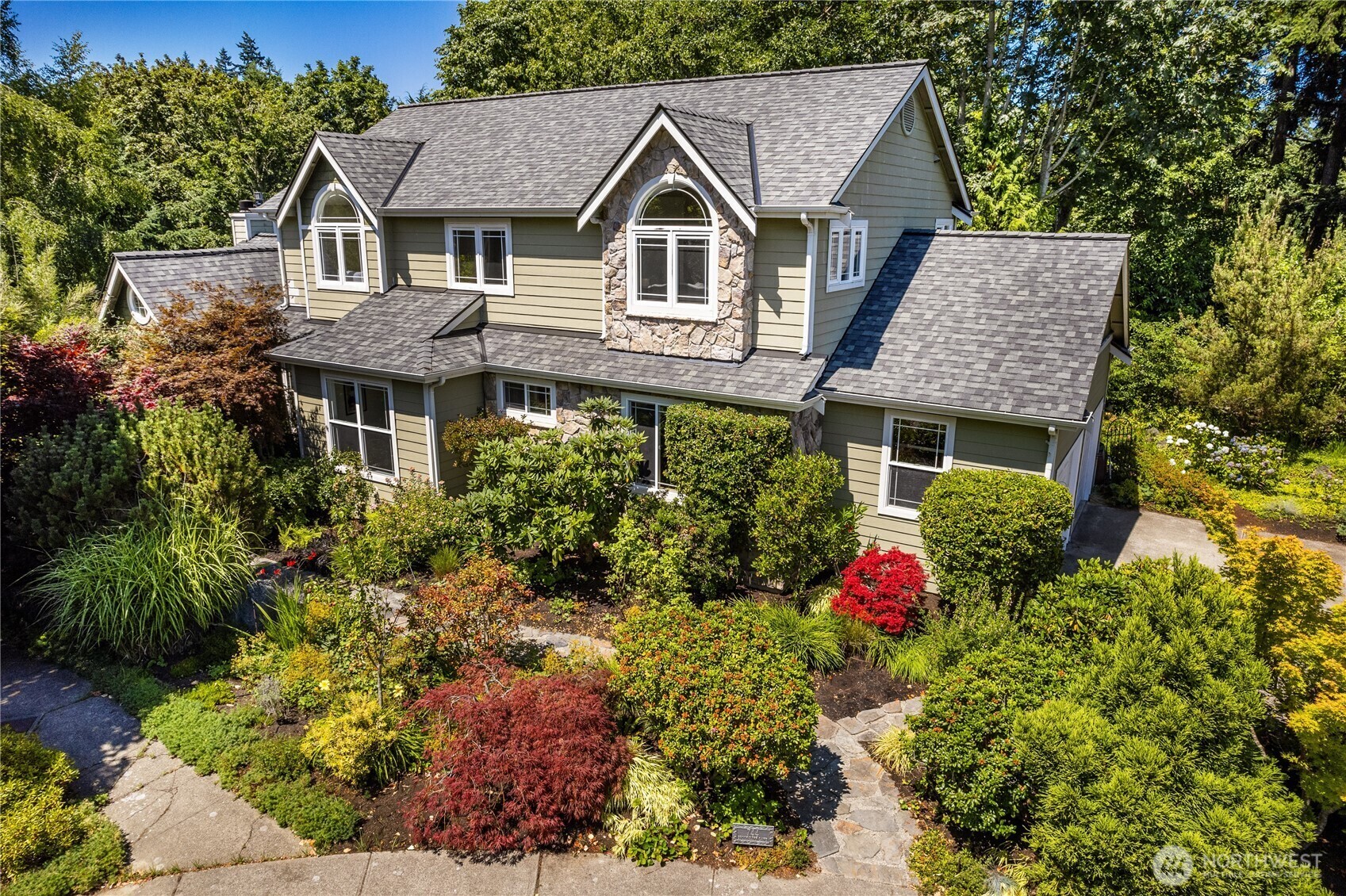 744  Brookcliff Lane NE  Bainbridge Island WA 98110 photo
