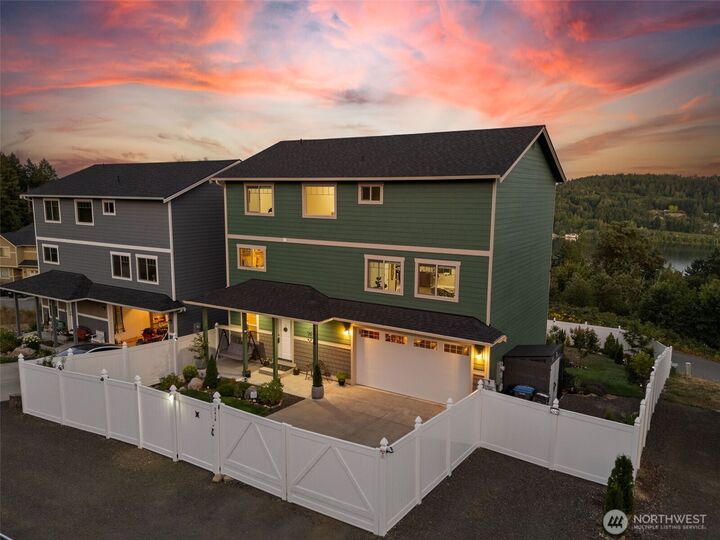Property Photo: 2416 W Echo Bay Drive WA 98312