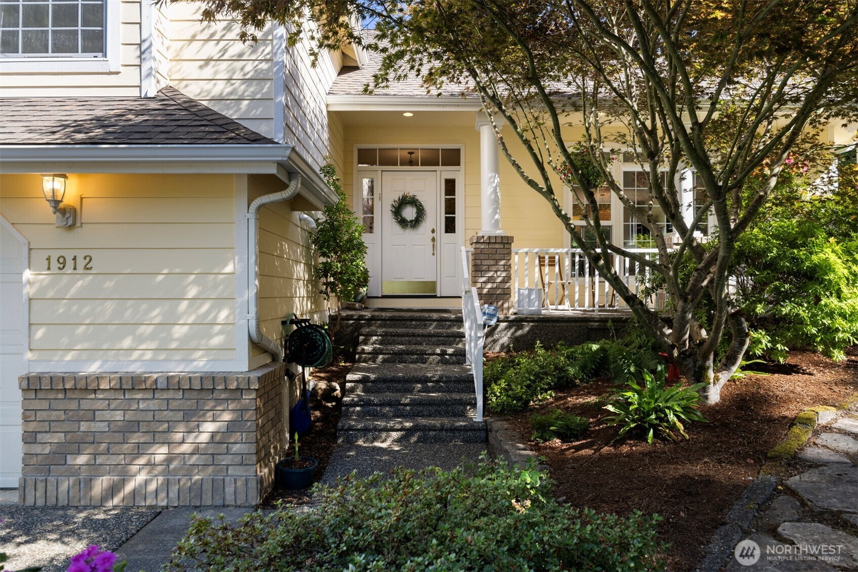 Property Photo:  1912 S Colby Court  WA 98229 