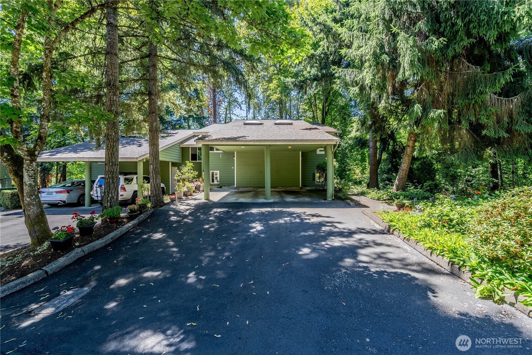 Property Photo: 13219 SE 256th E3 WA 98042